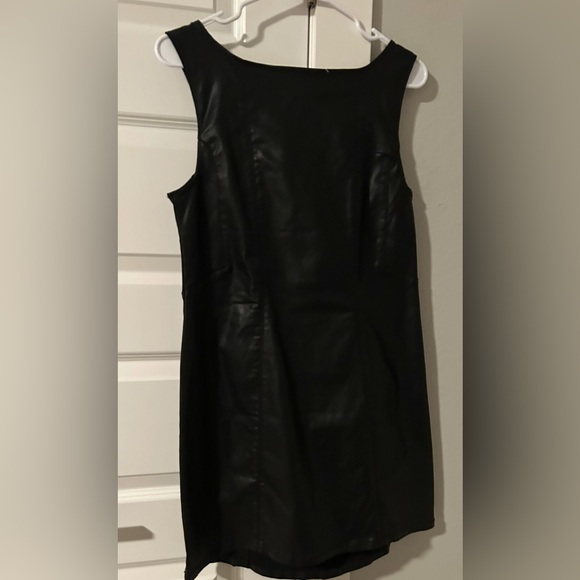 Idyllwind Black Ruched Sheath Mini Dress - Picture 8 of 13